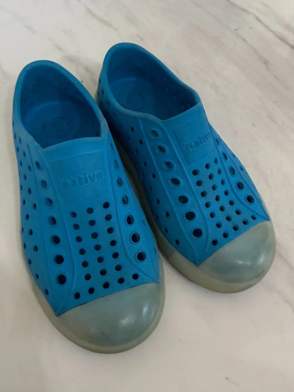 Native Shoes Jefferson Blue Slip-On Water Shoes Kids C9 Toddler 9